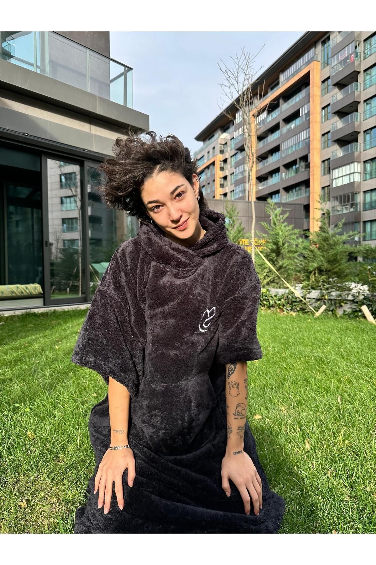 Solenrosa Ayıcık Panço Siyah